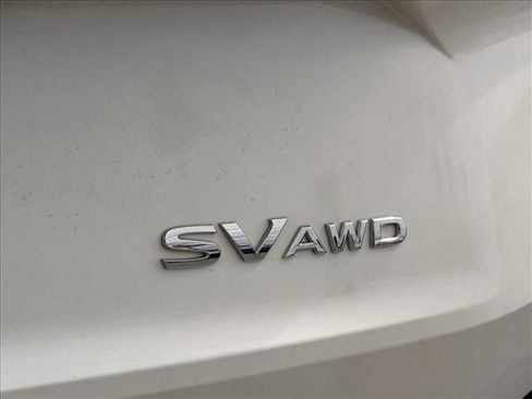 Used 2023 Nissan Rogue SV AWD/4WD image 26