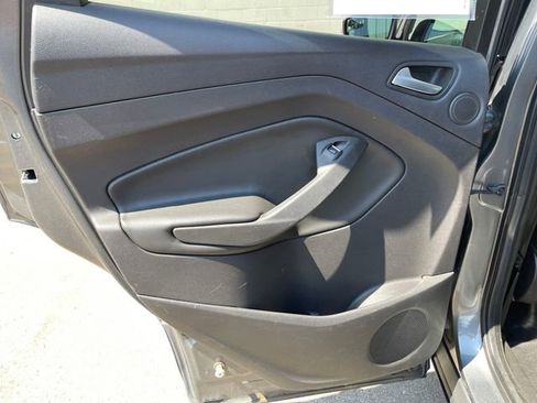 Used 2014 Ford Escape Titanium image 28