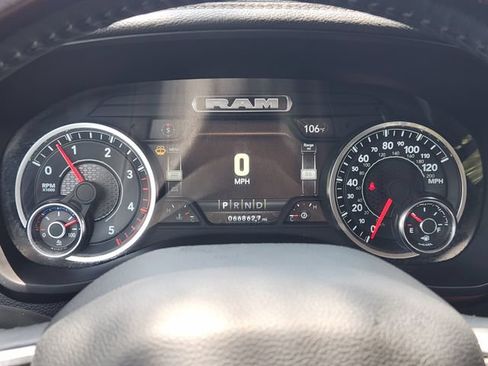 Used 2024 RAM 2500 Laramie AWD/4WD image 16