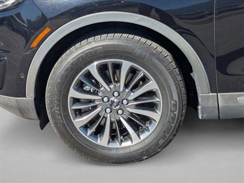 Used 2020 Lincoln Nautilus Reserve image 21