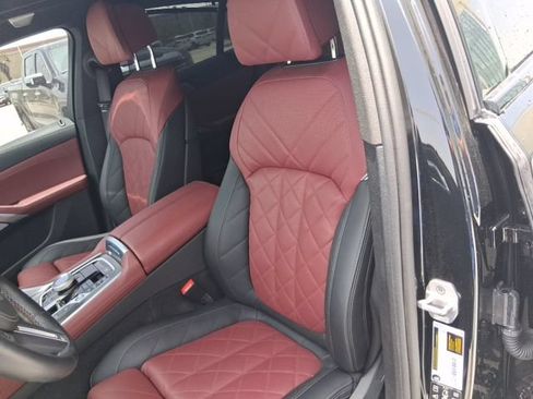 Used 2025 BMW X6 M60i w/ Executive Package AWD/4WD image 15