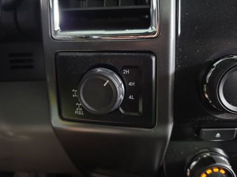 Used 2015 Ford F150 XLT w/ Equipment Group 301A Mid AWD/4WD image 17