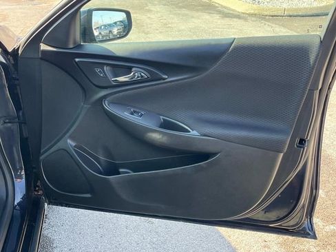 Used 2023 Chevrolet Malibu LT image 10