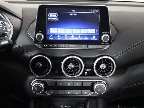 Used 2024 Nissan Sentra SV FWD image 25
