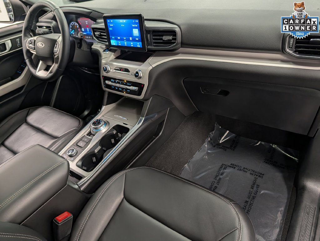 Used 2023 Ford Explorer XLT w/ Equipment Group 202A AWD/4WD image 33