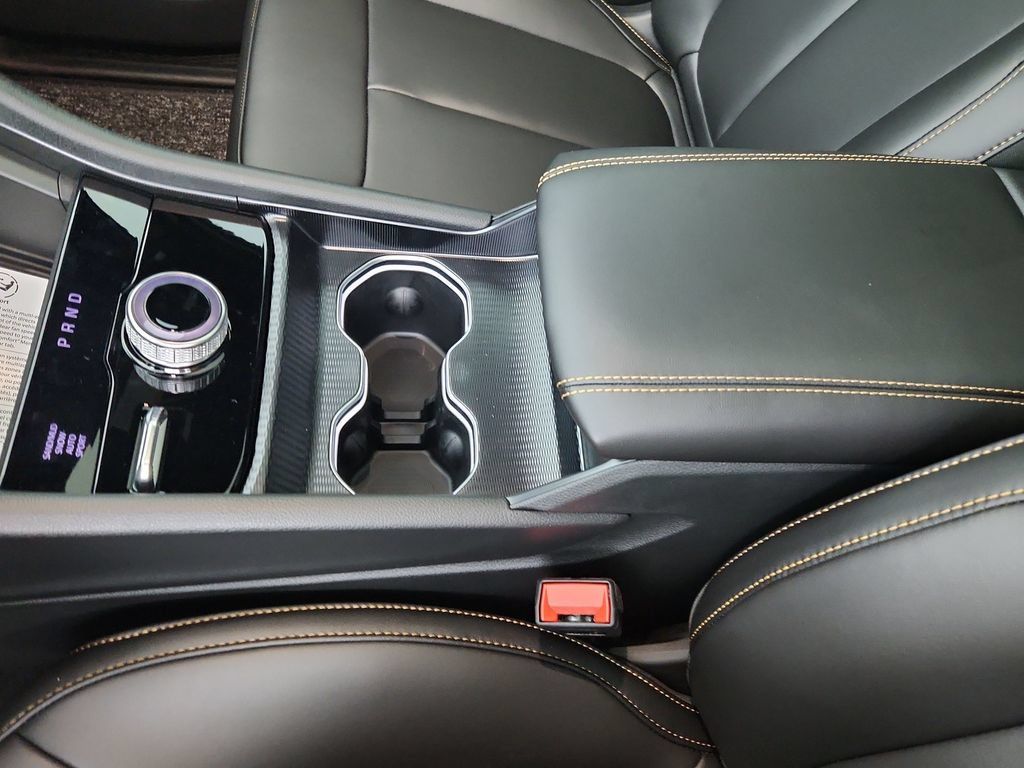 New 2026 Jeep Grand Cherokee L Limited AWD/4WD image 30