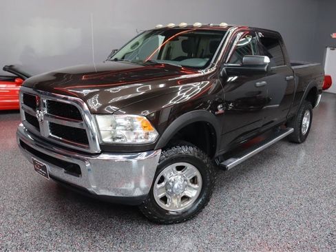 Used 2017 RAM 2500 Tradesman w/ Chrome Appearance Group AWD/4WD image 1