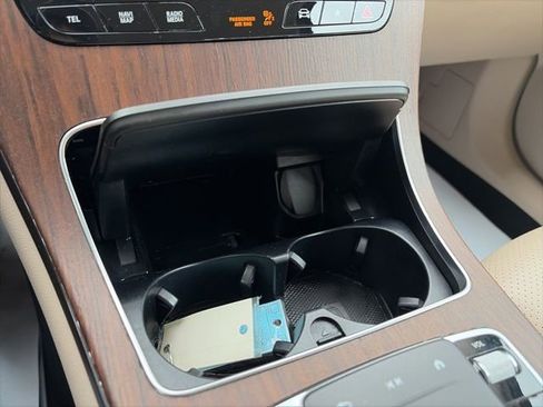 Used 2022 Mercedes-Benz GLC 300 4MATIC image 21