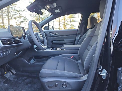 Certified 2025 Honda Prologue EX image 15