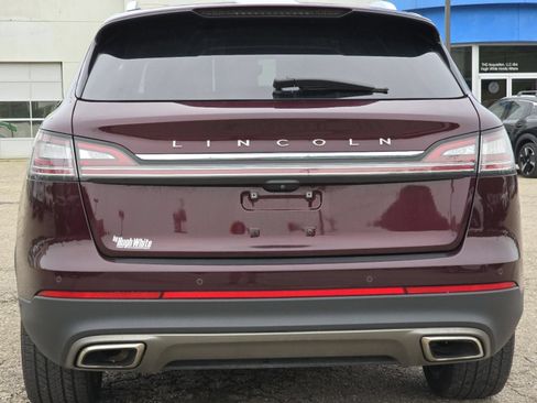 Used 2021 Lincoln Nautilus Reserve w/ Equipment Group 201A AWD/4WD image 17