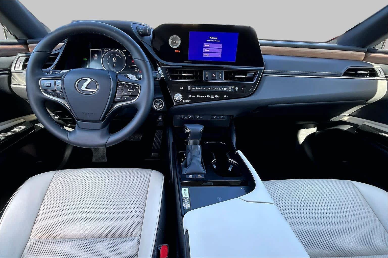 Certified 2023 Lexus ES 300h w/ Premium Package FWD image 14