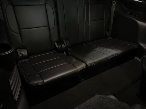 Used 2019 GMC Yukon Denali image 30