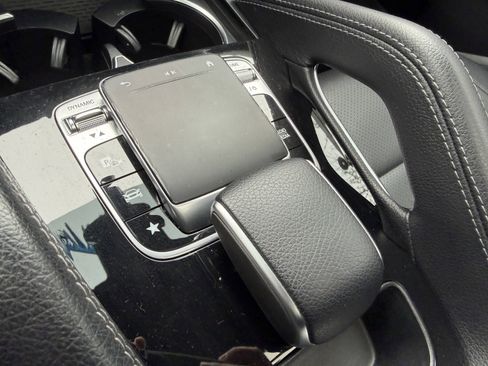 Used 2020 Mercedes-Benz GLE 350 4MATIC w/ 3rd Row Seat Package image 33