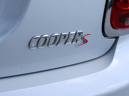 Used 2020 MINI Cooper S FWD image 8