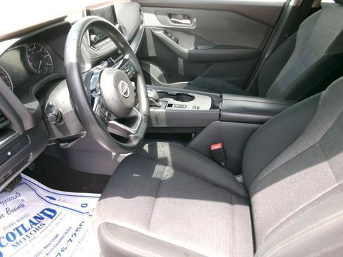 Used 2023 Nissan Rogue SV FWD image 13