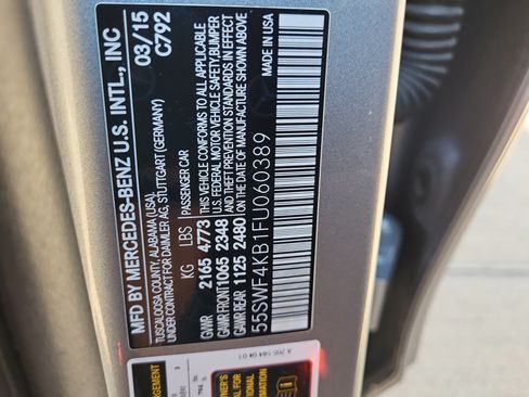 Used 2015 Mercedes-Benz C 300 4MATIC Sedan image 37