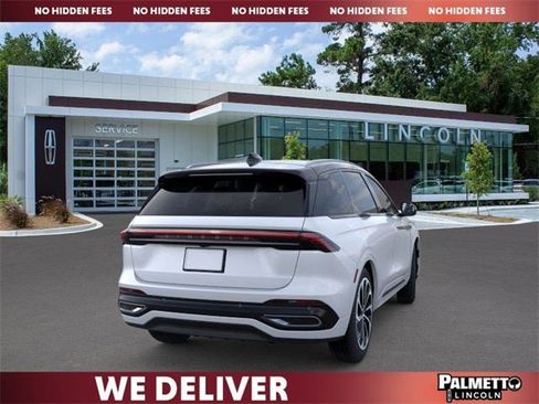 New 2026 Lincoln Nautilus Reserve image 8