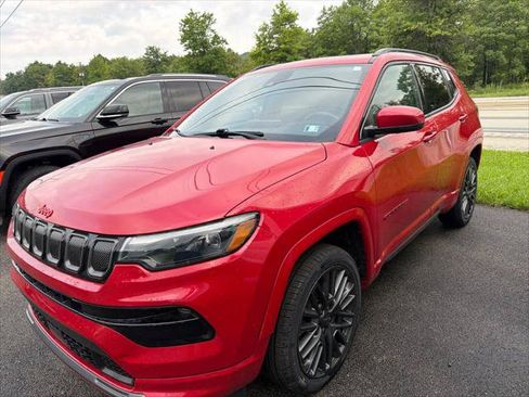 Certified 2022 Jeep Compass Limited w/ (RED) Package AWD/4WD image 1