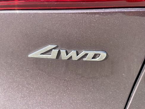 Used 2023 Genesis GV70 2.5T w/ Select Package AWD/4WD image 34