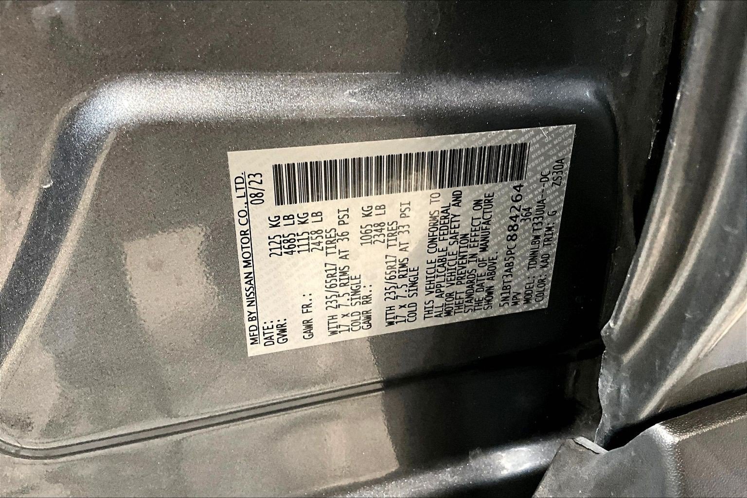 Used 2023 Nissan Rogue S AWD/4WD image 19