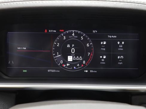 Used 2019 Land Rover Range Rover Sport HSE image 8