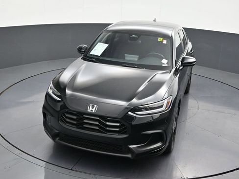 Used 2025 Honda HR-V Sport image 21