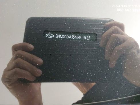 Used 2022 Hyundai Santa Fe SE AWD/4WD image 14