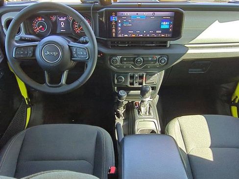 Used 2024 Jeep Wrangler Sport S image 14