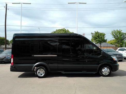 Used 2018 Ford Transit 350 XLT RWD image 4