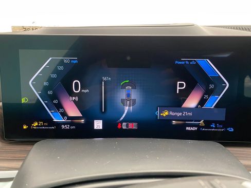 New 2026 BMW X5 xDrive50e w/ Premium Package image 19