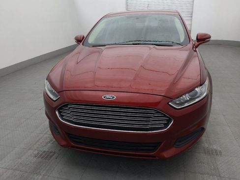 Used 2016 Ford Fusion SE FWD image 15