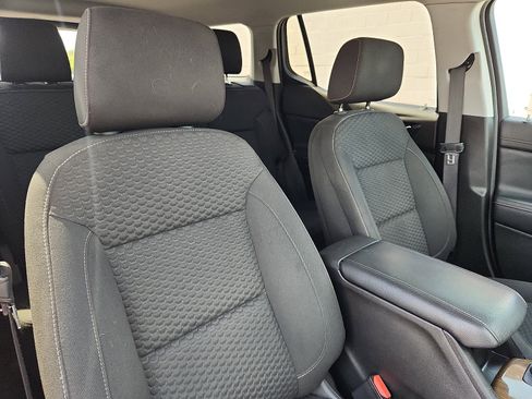 Used 2019 GMC Acadia SLE image 35