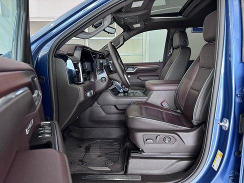 Certified 2025 GMC Sierra 1500 Denali w/ Denali Reserve Package AWD/4WD image 15