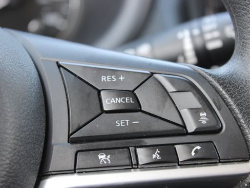 Certified 2023 Nissan Kicks SV FWD image 23