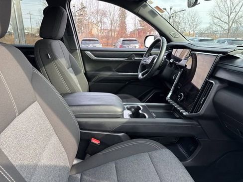 Certified 2025 GMC Acadia Elevation image 16