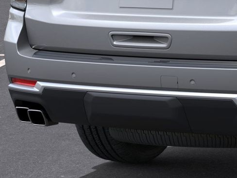 New 2026 Chevrolet Suburban High Country AWD/4WD image 38