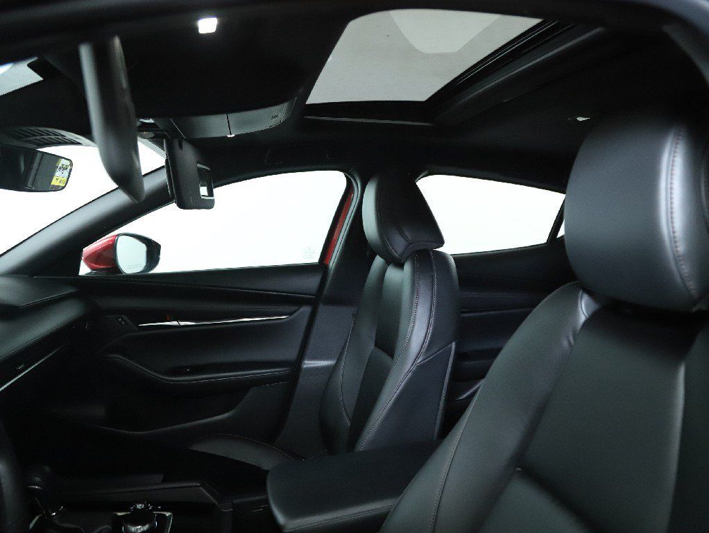 Certified 2025 MAZDA MAZDA3 s FWD image 21