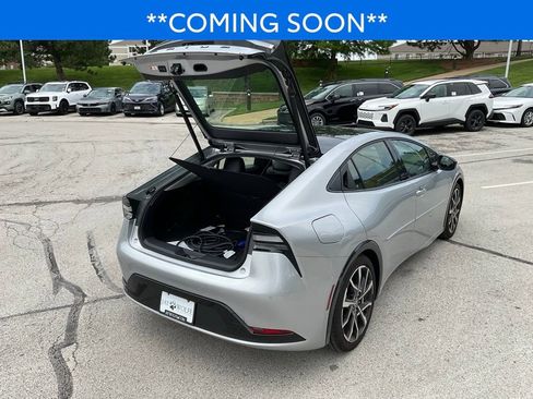 Used 2025 Toyota Prius Plug-In Hybrid w/ Limited Premium Package FWD image 23