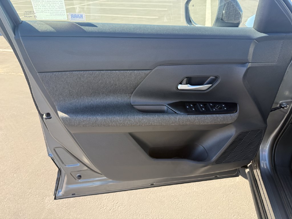 Used 2026 Nissan Kicks SV w/ Cold Weather Package AWD/4WD image 10