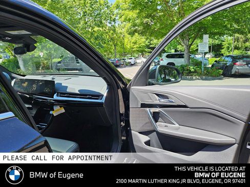 Used 2025 BMW X1 xDrive28i w/ Technology Package AWD/4WD image 10