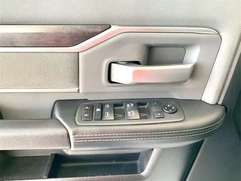 Used 2020 RAM 2500 Big Horn image 14