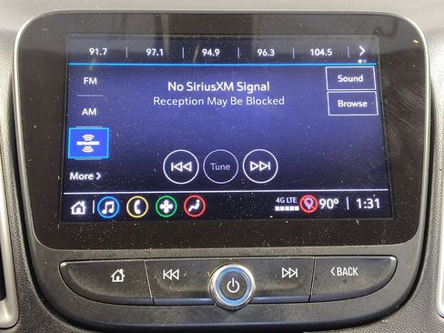 Used 2022 Chevrolet Malibu LT FWD image 25