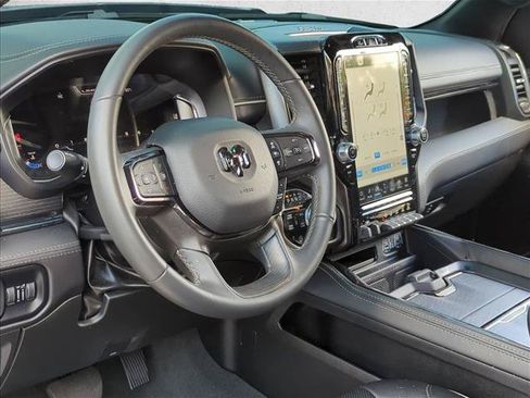 Used 2024 RAM 1500 Limited AWD/4WD image 9