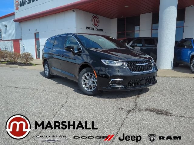 New 2026 Chrysler Pacifica Select FWD image 1