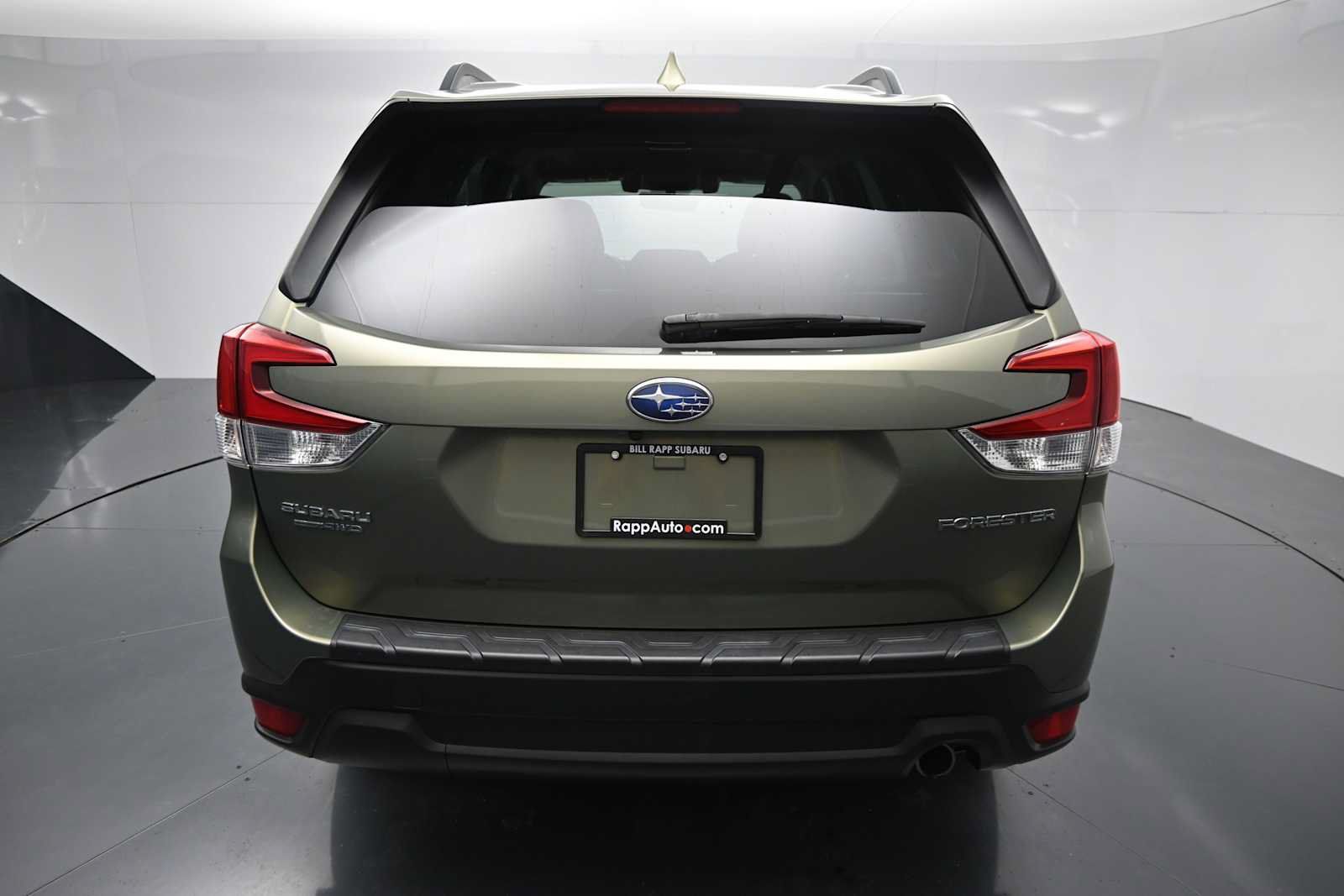 Used 2021 Subaru Forester Limited AWD/4WD image 6