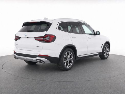 Used 2024 BMW X3 xDrive30i w/ Premium Essential Package AWD/4WD image 9