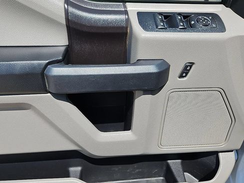 Used 2019 Ford F150 XL w/ Equipment Group 101A Mid AWD/4WD image 19
