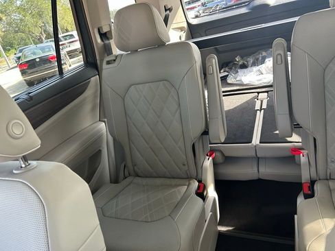 New 2026 Volkswagen Atlas SEL Premium R-Line AWD/4WD image 12
