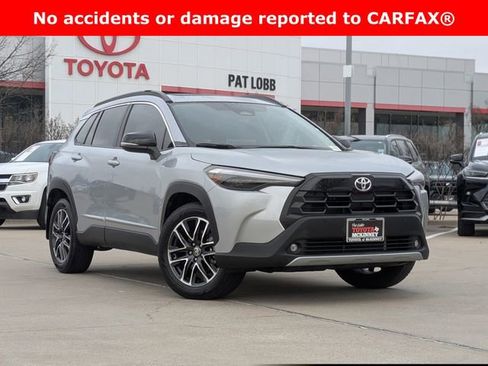 Certified 2026 Toyota Corolla Cross XLE w/ Convenience Package image 2