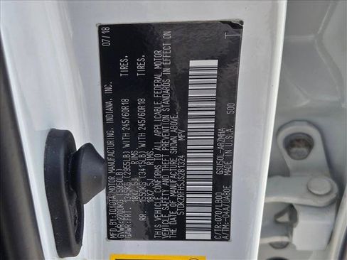 Used 2018 Toyota Highlander XLE FWD image 24